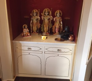 OM Knob in Yoga room2